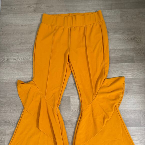 L & B Lucky & Blessed Women's Yellow Mustard Ruffle Flare Pants 3X - Picture 3 of 9